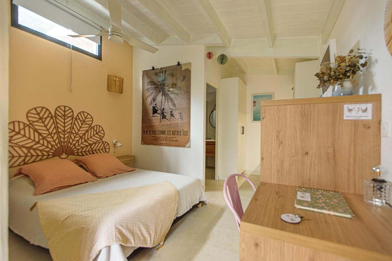 Les Cocottes Terre Sainte Villa Buitenkant foto